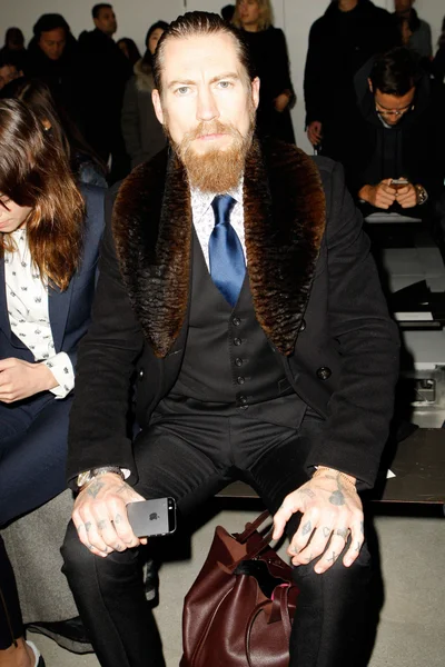 Look 7